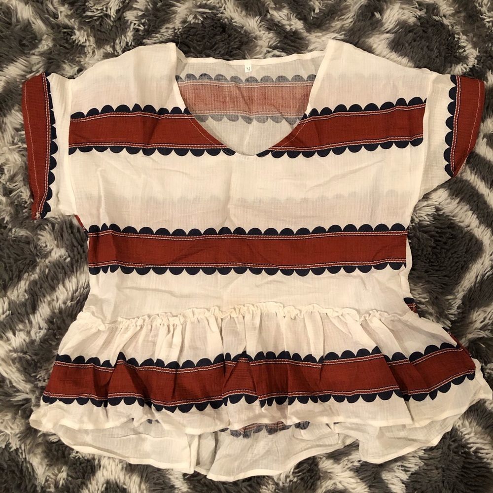 Flowy short sleeve tee, size M
